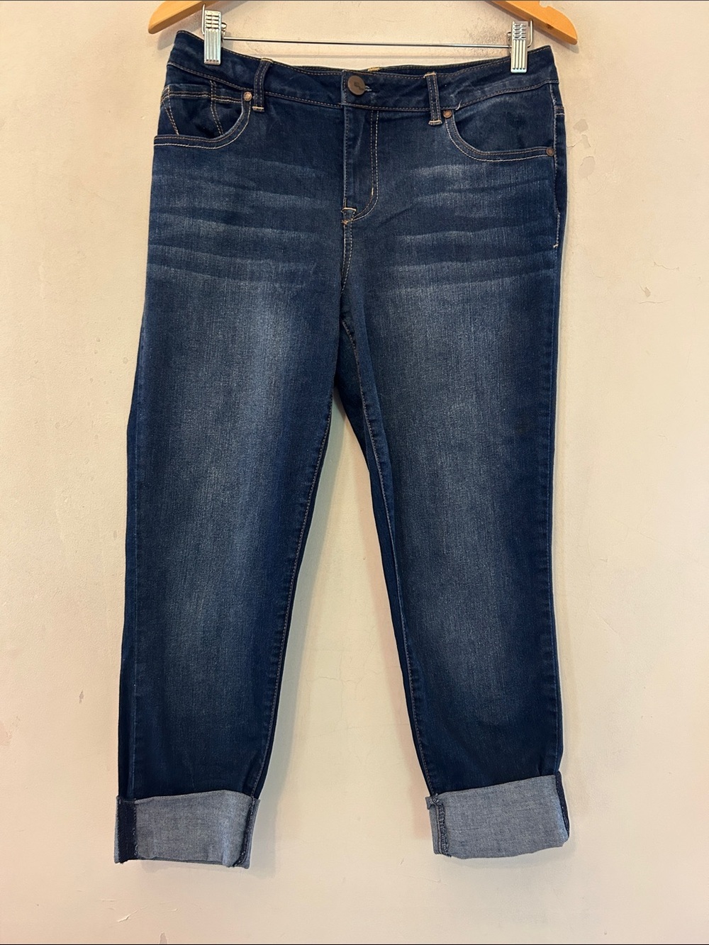 1822 Denim wide cuffed Taylor style denim jeans Size 10 EUC